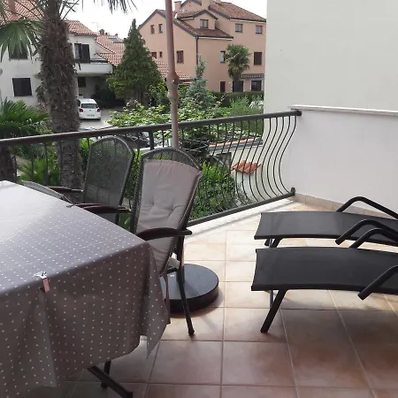 Daire Palm View *